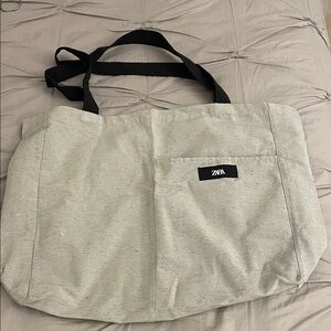 Zara Light Gray Carryall Bag